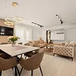 Villa Serenity Tea With Heated Pyrolysis Salt Water *